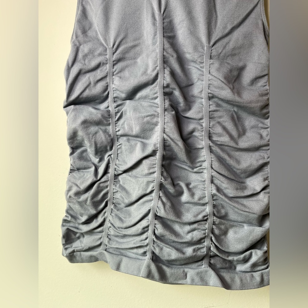 Merona Seamless Gray Ruched Sleeveless Top, Size Women’s Small - Picture 2 of 6